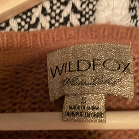 WILDFOX ORGINAL HEART SWEATER - Picture 4 of 5